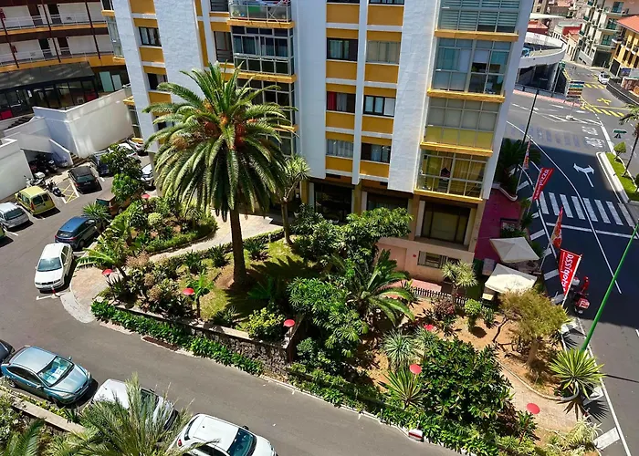Apartment Duplex *