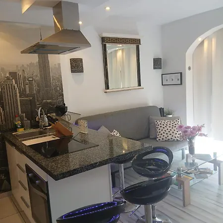 Apartment Duplex *